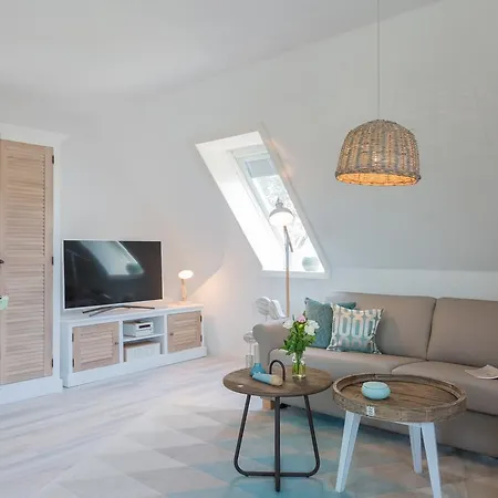 Haus Am Strand Apartment *