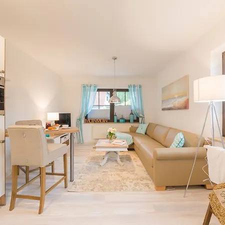 Haus Am Strand Apartment Zingst